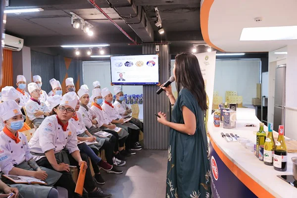 Đại diện Ân Nam Professional