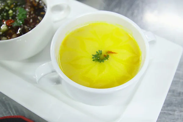 khoai lang và khoai tây là nguyên liệu tạo độ sánh