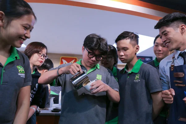 Latte Art tạo nên từ sự tỉ mỉ