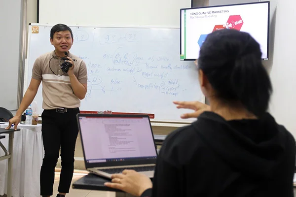 Những thắc mắc của học viên