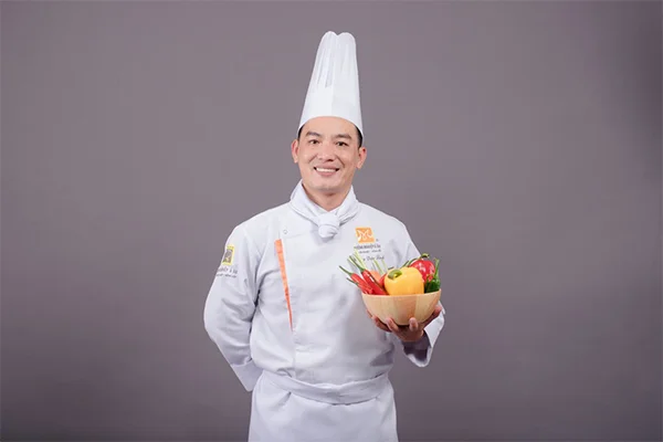 thầy hoàng diệu linh