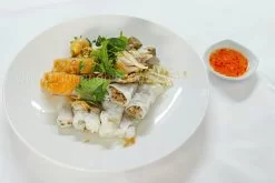 học chế biến món bánh cuốn nóng