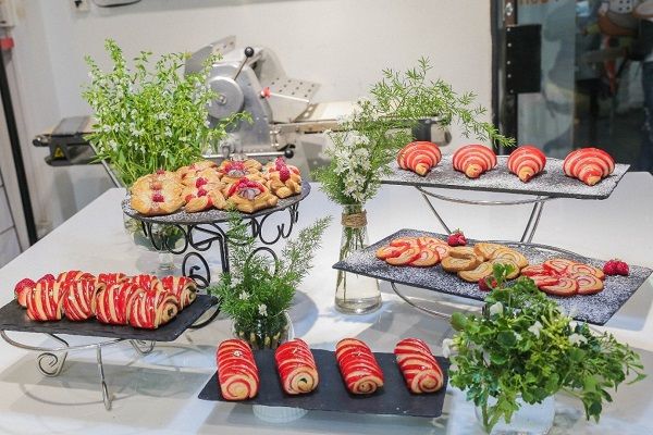 những chiếc bánh ngàn lớp