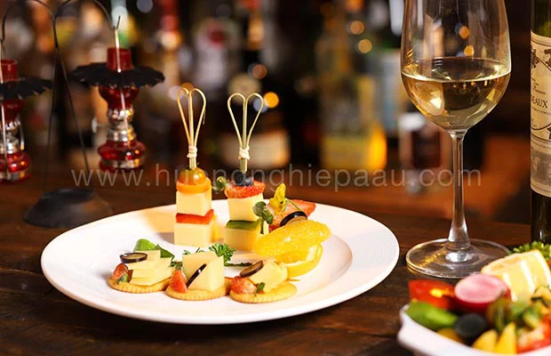 Pho mai xien que-011-2-bep-au