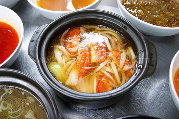 hoc-lam-cot-lau-ham-tieu học làm cốt lẩu hầm tiêu