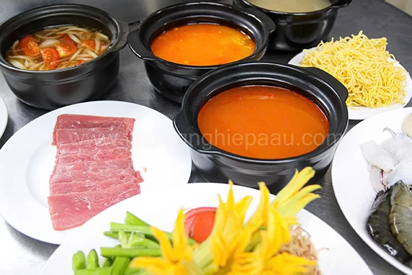 học làm cốt nước lẩu