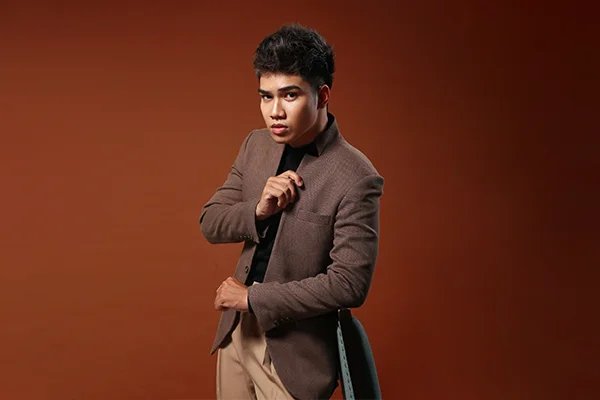 giảng viên nguyễn nhật quang 2