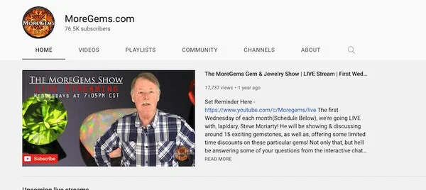 livestream bán hàng của Moriarty Gem Art