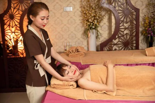 đi phỏng vấn spa nên mặc gì