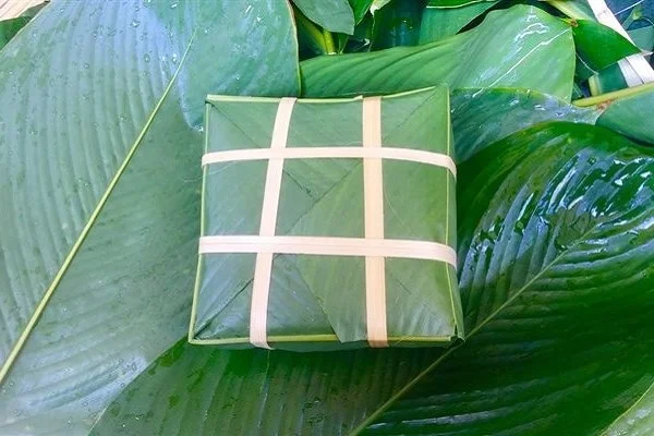 Gói bánh chưng