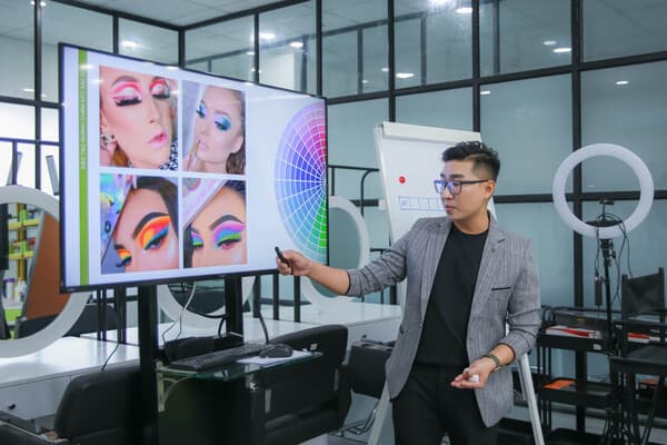 kiến thức nền tảng nghề makeup