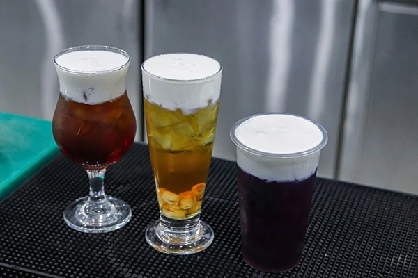 Ba món trà kết hợp macchiato