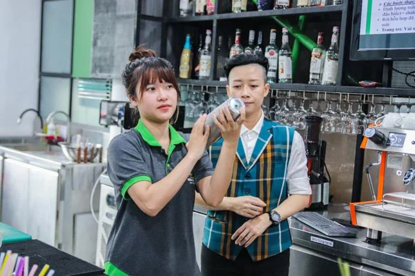 Từng thao tác pha chế