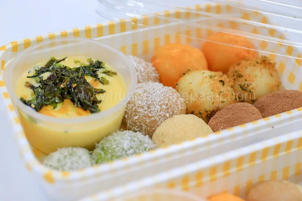 hoc-lam-banh-mochi-cham-kem-sua học làm bánh mochi chấm kem sữa