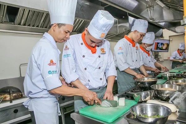 bài học sử dụng dao rất quan trọng