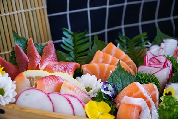 chuyen-de-sushi-sashimi chuyên đề sushi sashimi