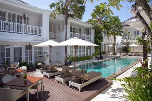 thủ tục thay đổi tên khách sạn