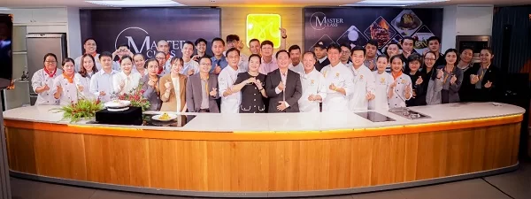 sự kiện ra mắt chuỗi dự án master class