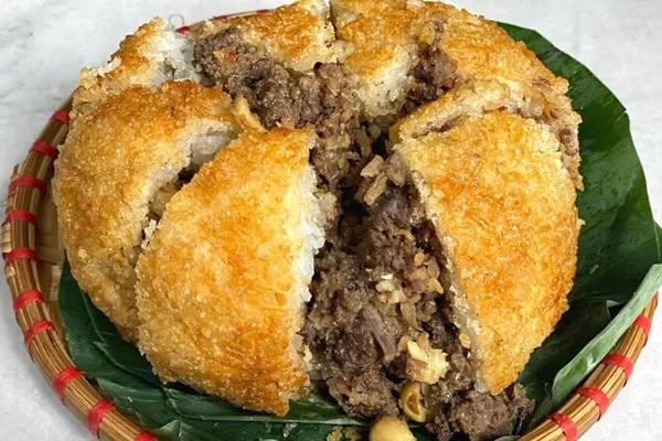 xôi chiên với mỡ hành