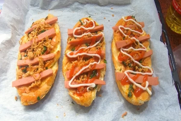 bánh mì muối ớt bằng lò nướng