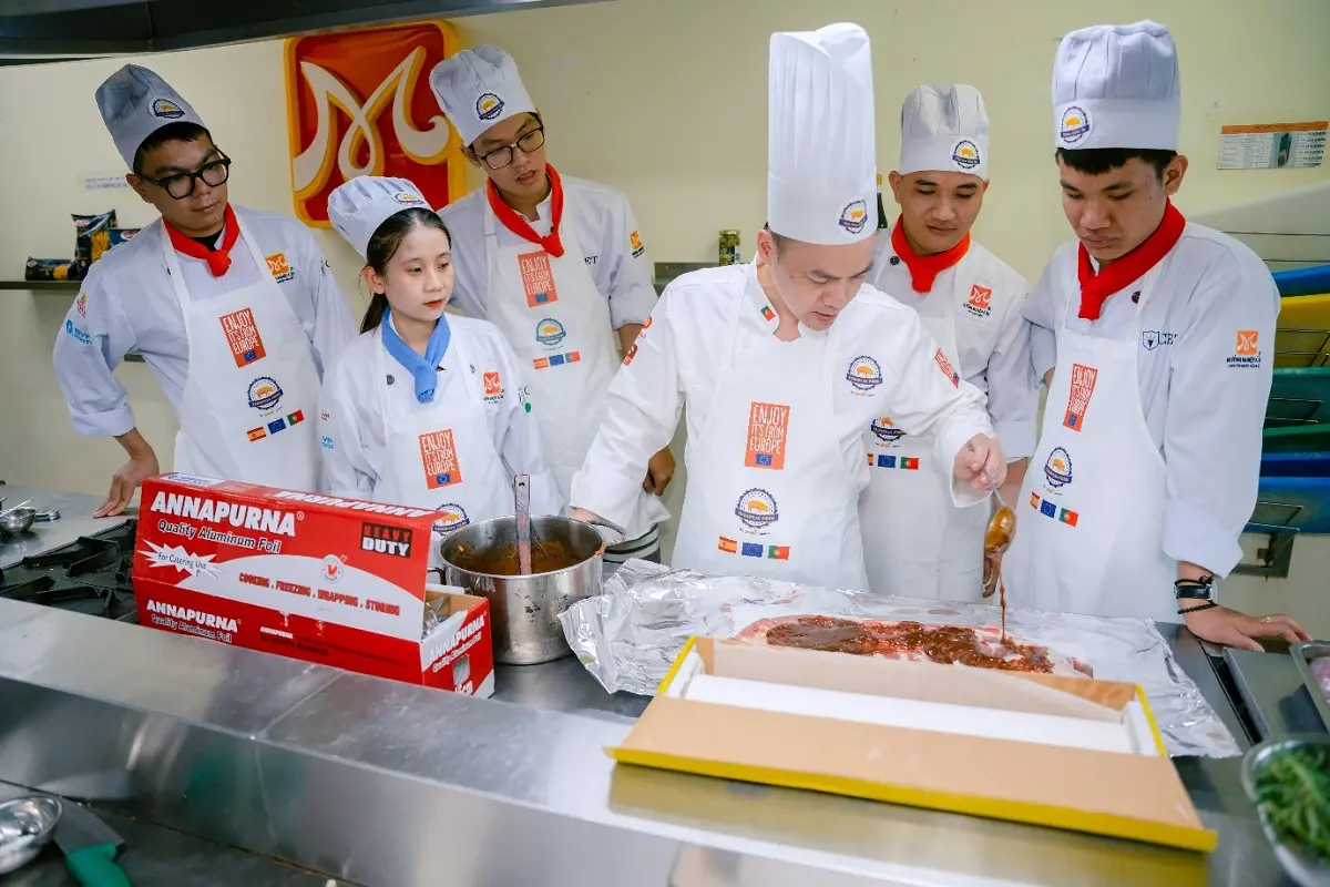 hướng dẫn ướp sườn