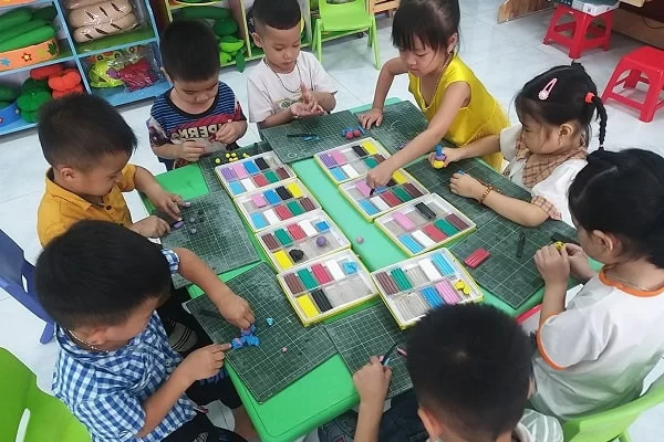 kỹ năng tạo hình với phương pháp nặn