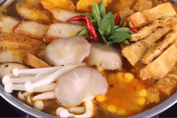 Món lẩu Thái chay chua ngọt đậm đà