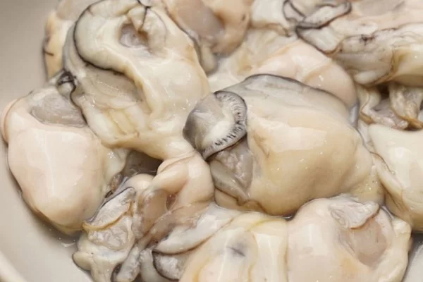 Sơ chế hàu đúng cách