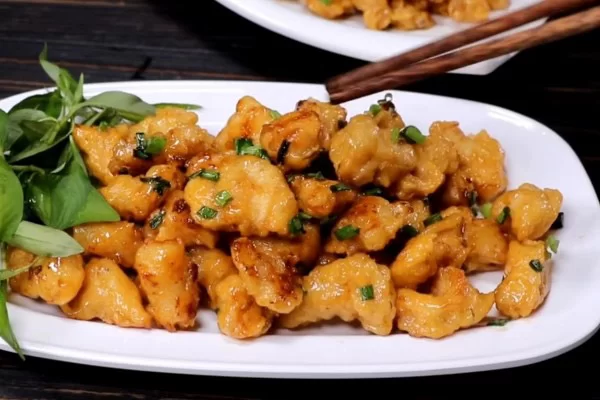 Sụn gà chiên mắm hấp dẫn