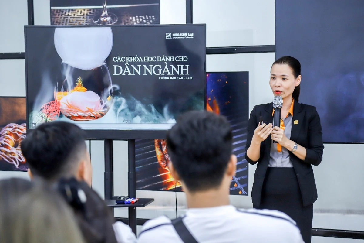 cô nguyễn thị thu hiền