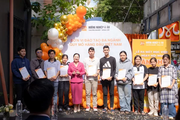 Học bổng vì tương lai