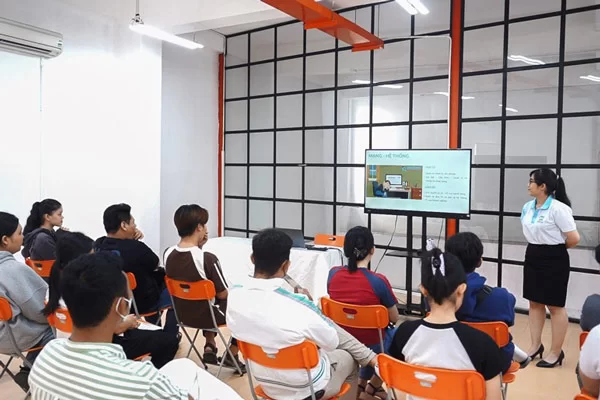 Học CNTT tại cần thơ