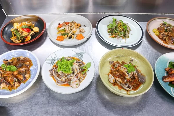 hoc-nau-cac-mon-oc-thai-lan học nấu các món ốc thái lan