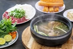 học nấu phở bò bát đá