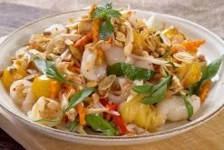 học làm gỏi gà chôm chôm