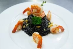 học làm mì ý tươi