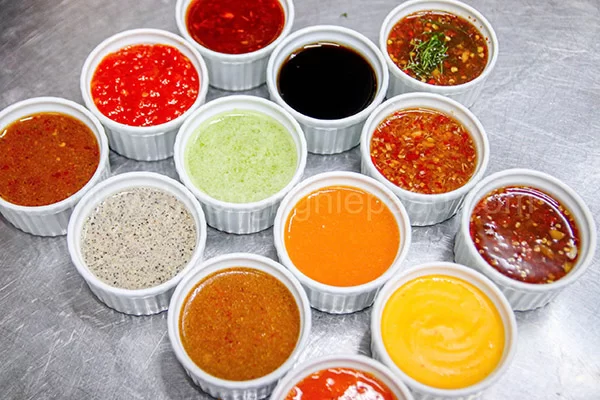 hoc-lam-xot-cham-hai-san học làm xốt chấm hải sản