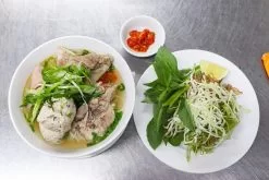học nấu bún sườn heo