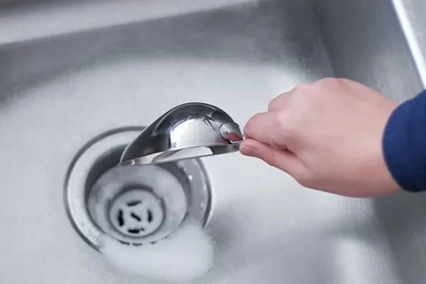 nghẹt bồn rửa chén