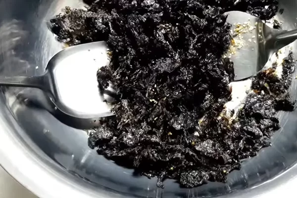 Rang rong biển cho khô với tỏi phi.