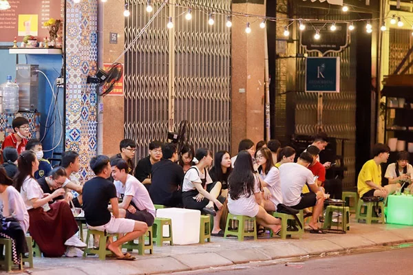 Chi phí mở quán ăn vặt không quá nhiều