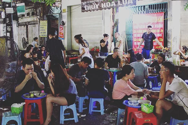 lựa chọn mô hình kinh doanh món ăn vặt