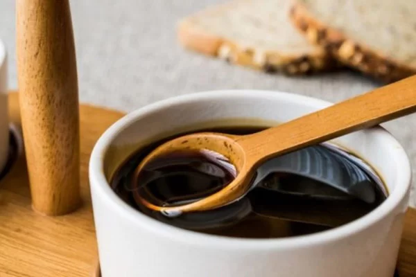 Bảo quản bánh tro và mật mía