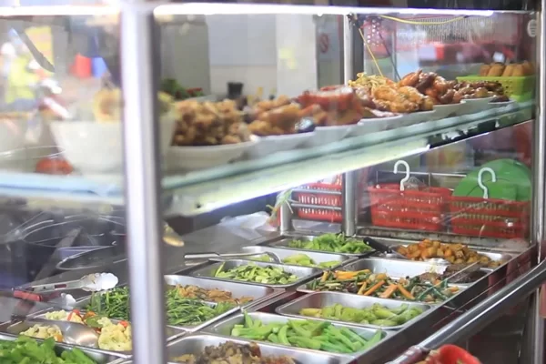 Chia sẻ kinh nghiệm mở quán cơm chay