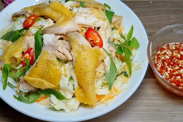 Cách làm gỏi gà bắp cải ngon