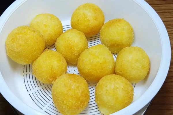 Khoai tây bọc phô mai chiên giòn