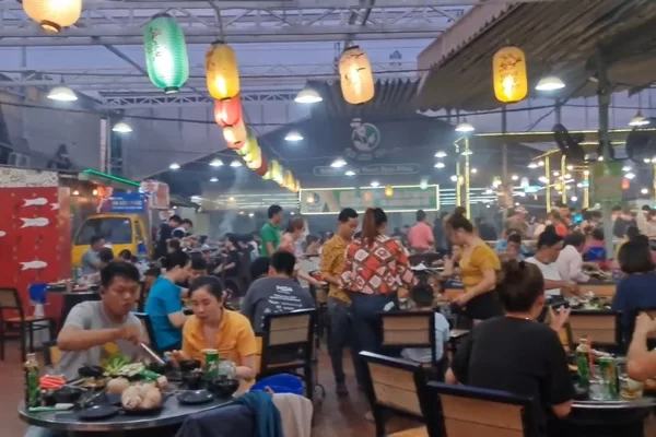 Kinh doanh buffet có lãi không