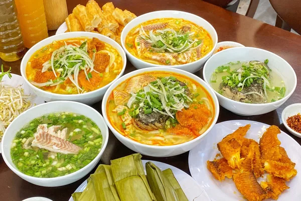 Bánh canh cá lóc món ăn dân giã đậm vị