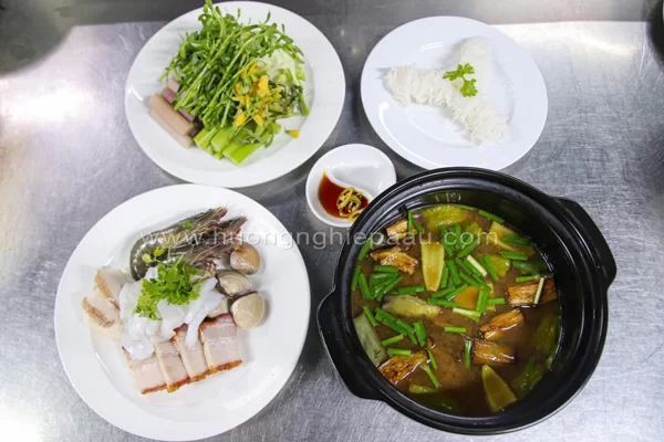 Có thể bổ sung thêm lẩu mắm để tăng doanh thu