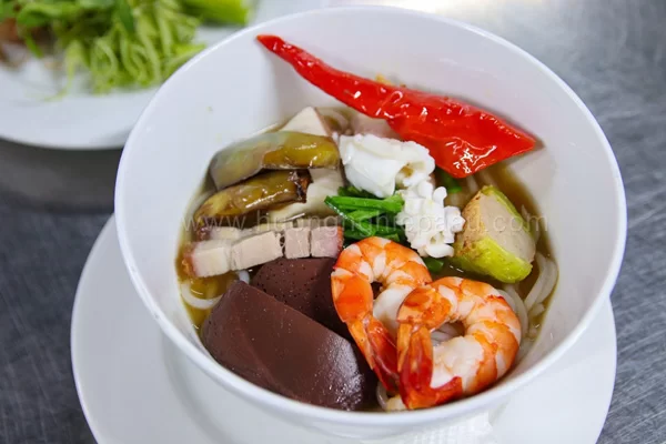 Công thức nấu bún mắm ngon